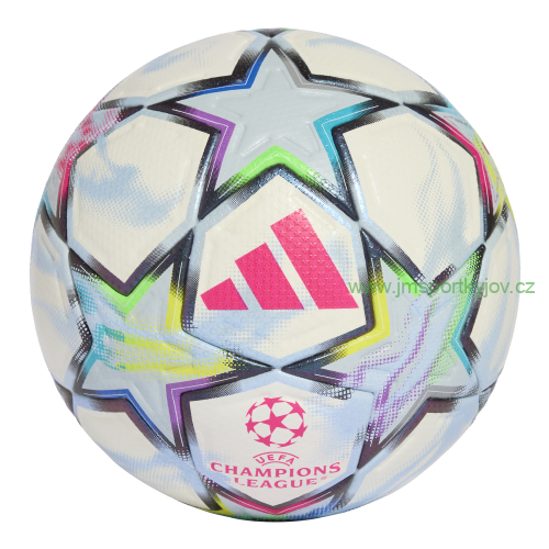 Fotbalový míč adidas UCL Pro