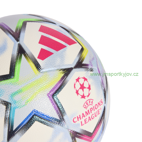Fotbalový míč adidas UCL Competition
