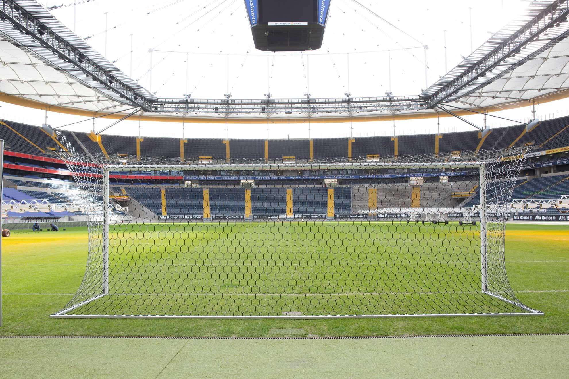 Fotbalová branková síť PP 3,5 mm FANI, diváci x TV kamery, bílá/černá