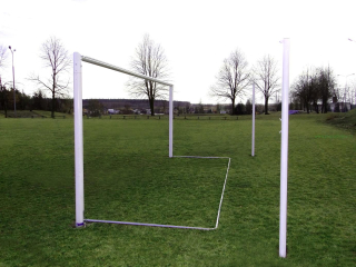 Fotbalová vysunovací branka FIFA 7,32/2,44 do pouzder 